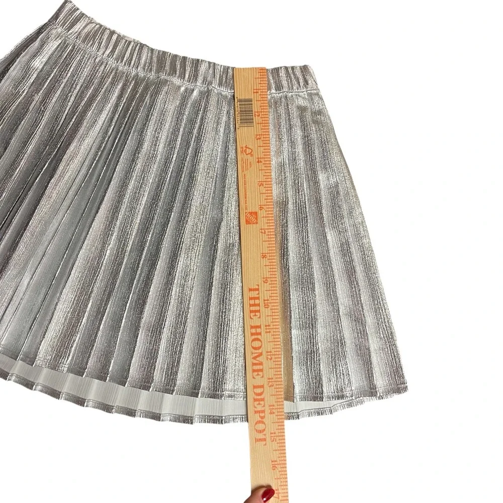 Owillo‎ Kids Girls Silver Metallic Pleated Skirt Elastic Waist Size M